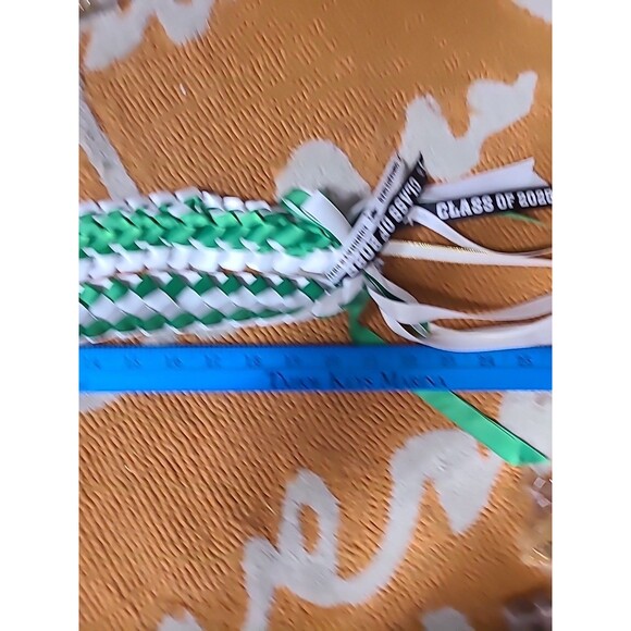 Green & White TRIM Graduation Lei Ribbon Lei with 4 Ribbons Ready2Ship - Picture 7 of 7